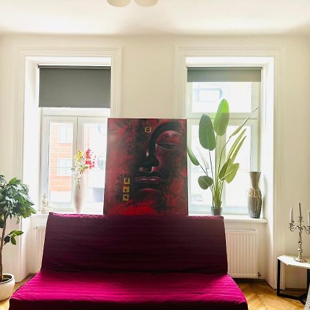 City Apartment Wina Bagian luar foto