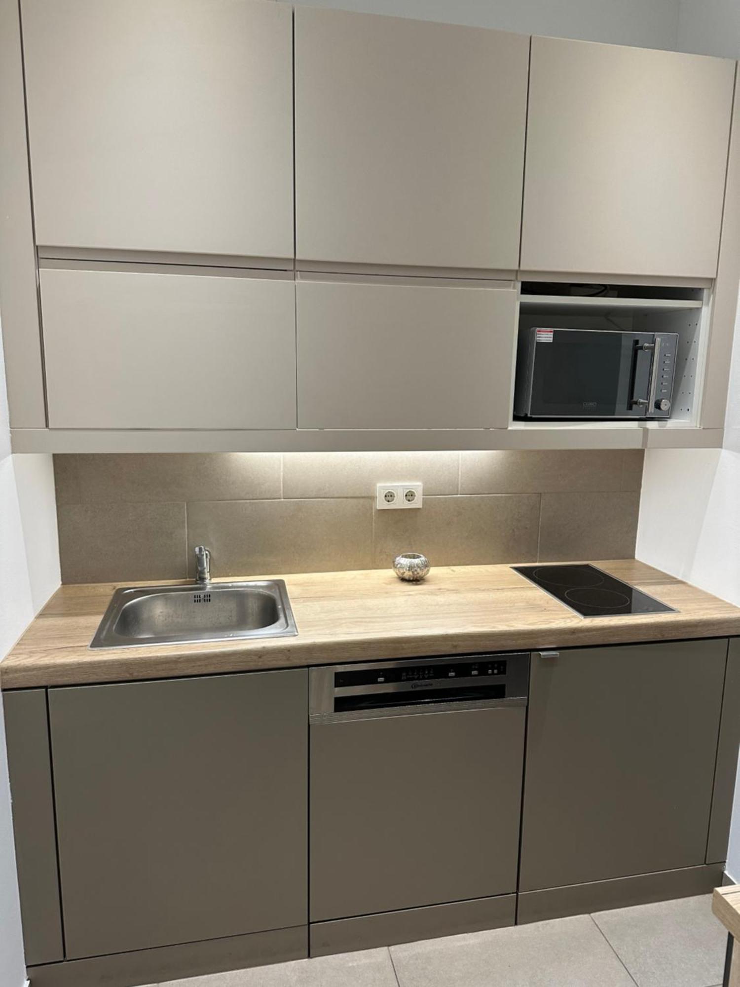 City Apartment Wina Bagian luar foto
